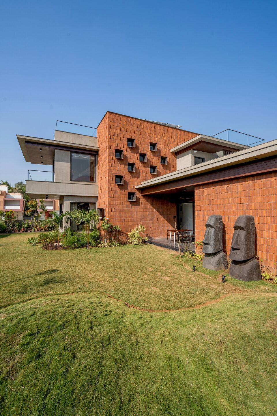 https://archello.com/story/133461/attachments/photos-videos/5 photo_credit Inclined Studio