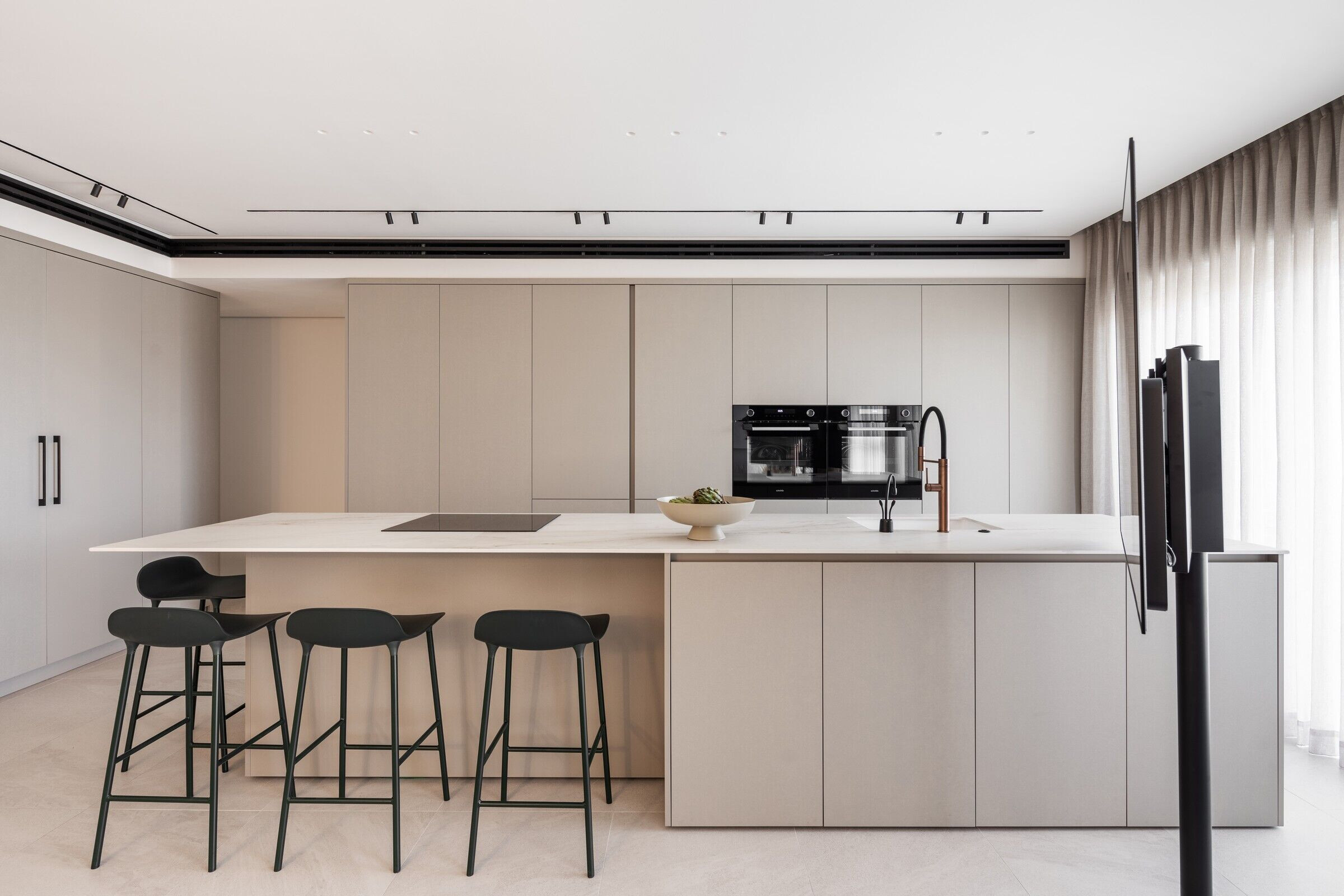 https://archello.com/story/133469/attachments/photos-videos/19 photo_credit Eyal Tagar