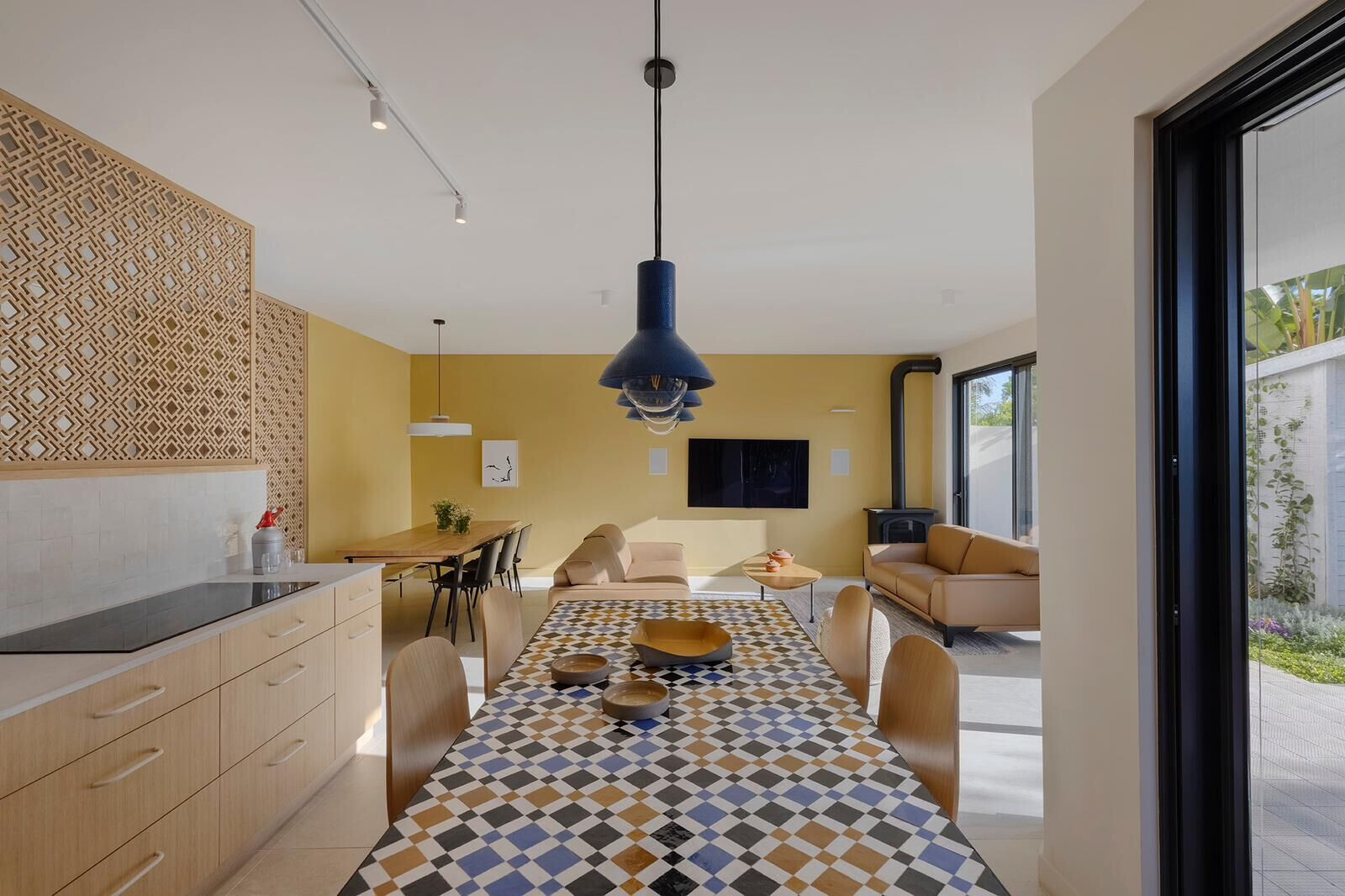 https://archello.com/story/133465/attachments/photos-videos/24 photo_credit Assaf Pinchuk