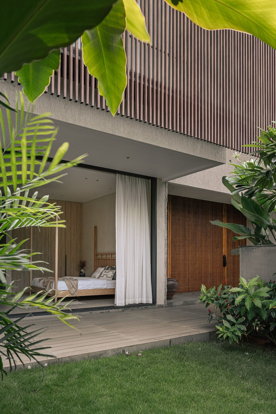 https://archello.com/story/133531/attachments/photos-videos/10 photo_credit Ishi Sitwala