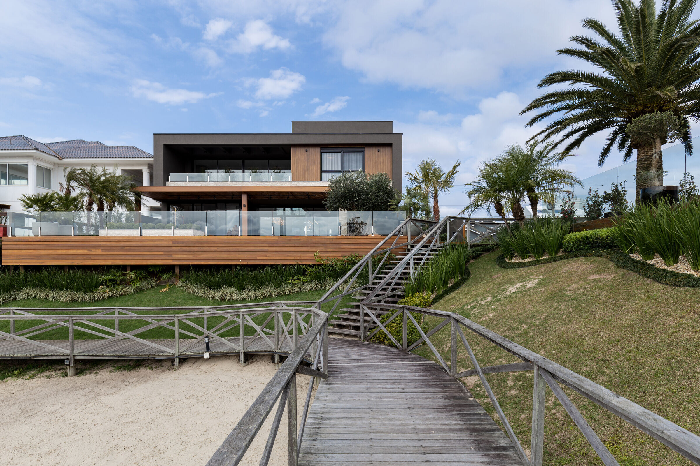 https://archello.com/story/133579/attachments/photos-videos/3 photo_credit Marcelo Donadussi