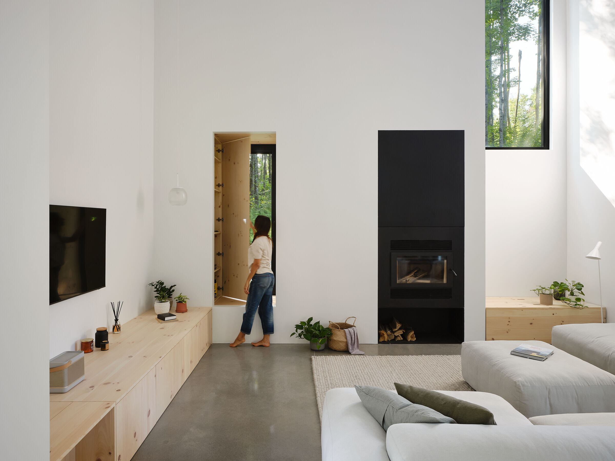 https://archello.com/story/133575/attachments/photos-videos/19 photo_credit Maxime Brouillet
