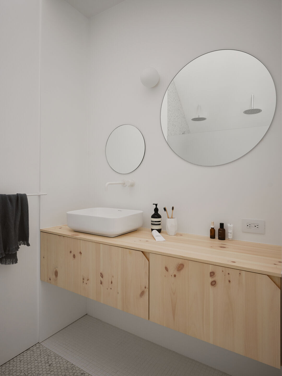 https://archello.com/story/133575/attachments/photos-videos/38 photo_credit Maxime Brouillet