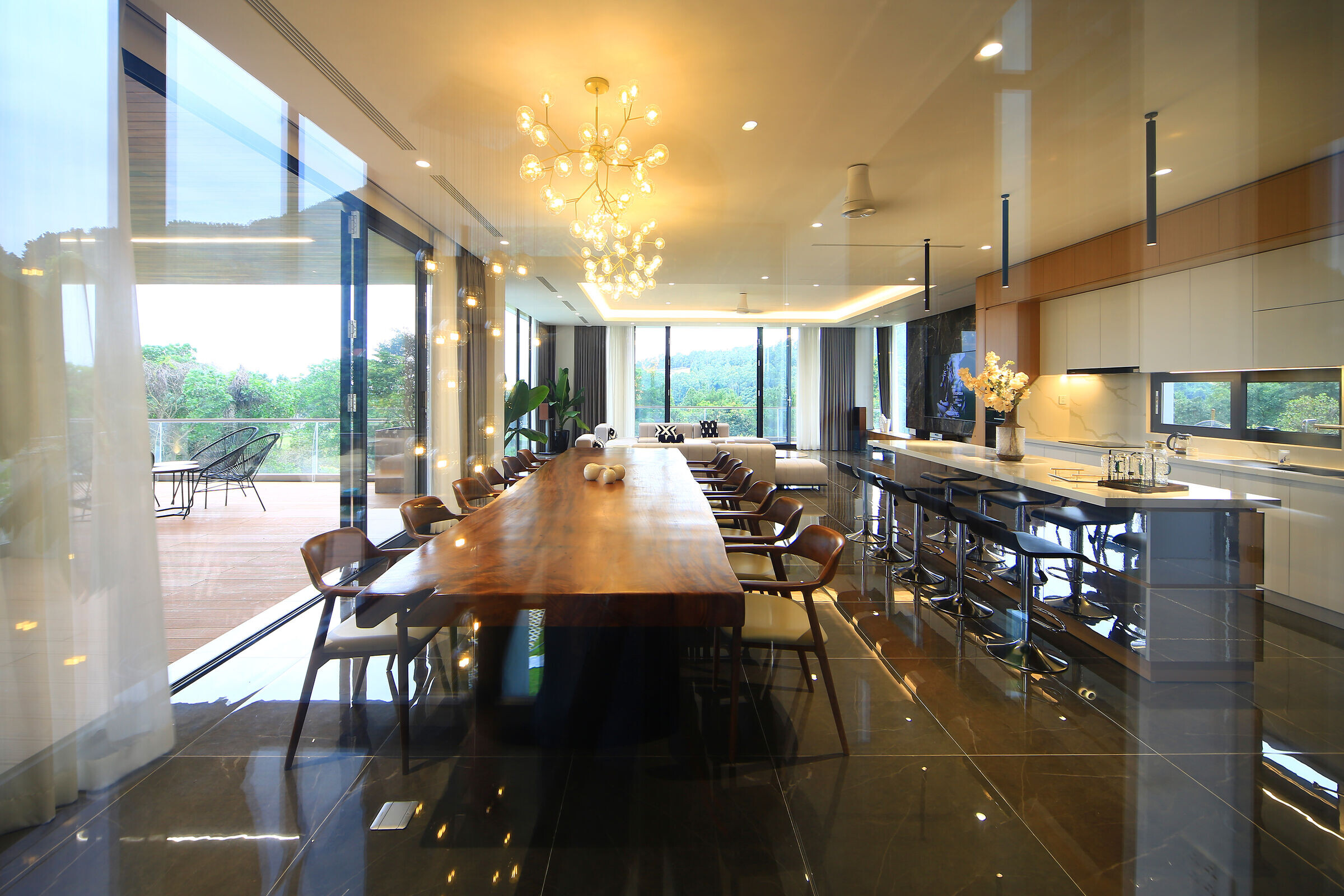 https://archello.com/story/133587/attachments/photos-videos/21 photo_credit Tran Quang Trung