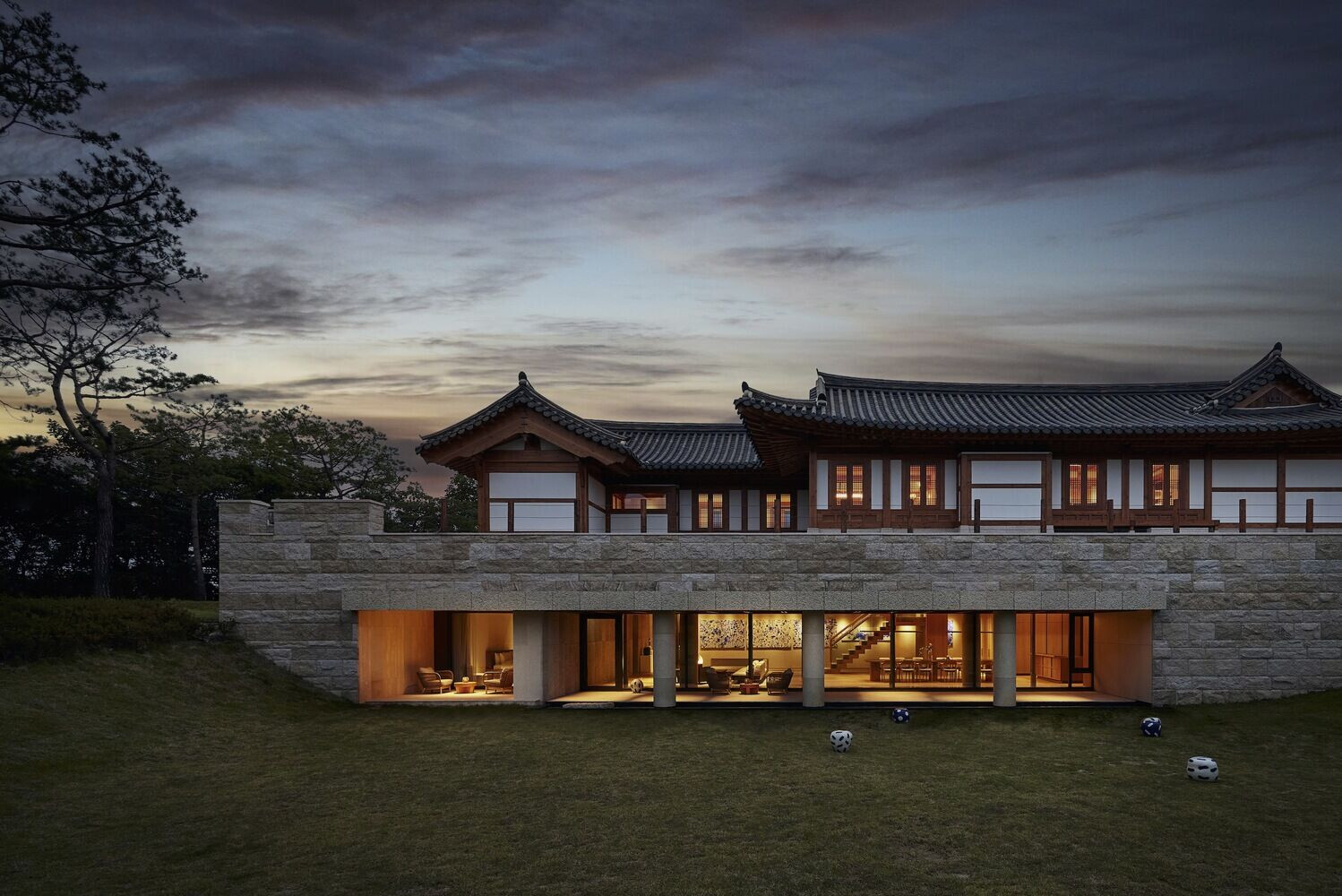 https://archello.com/story/133673/attachments/photos-videos/1 photo_credit Listen Communication