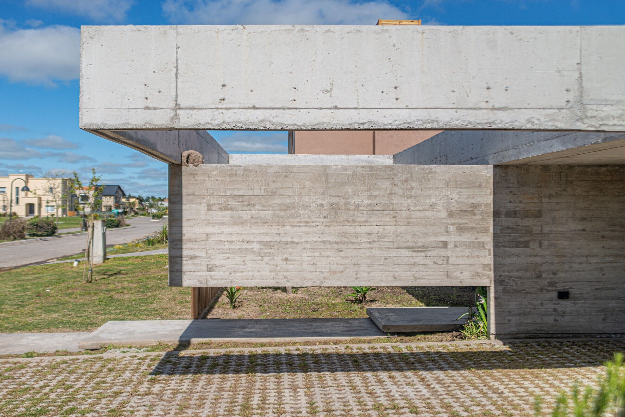 https://archello.com/story/133719/attachments/photos-videos/5 photo_credit Lucas Narvaez