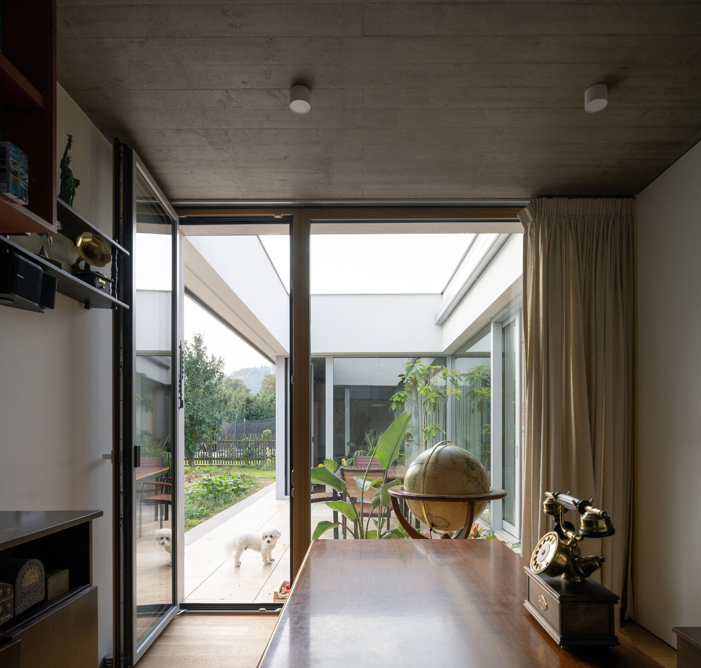 https://archello.com/story/133775/attachments/photos-videos/15 photo_credit Alex Shoots Buildings