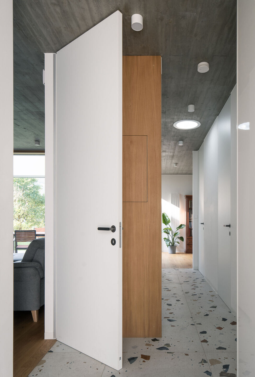 https://archello.com/story/133775/attachments/photos-videos/20 photo_credit Alex Shoots Buildings