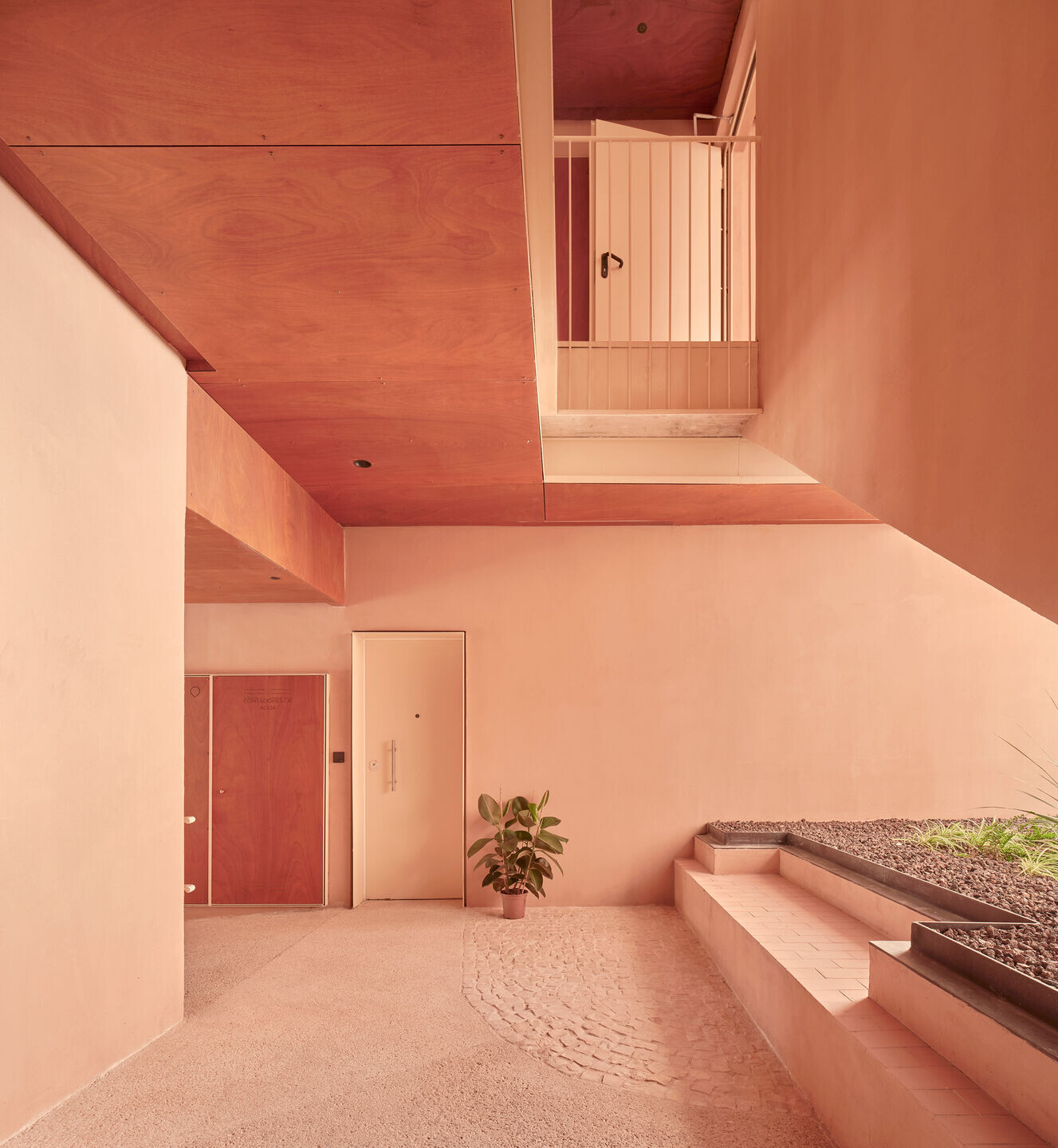https://archello.com/story/133772/attachments/photos-videos/12 photo_credit José Hevia
