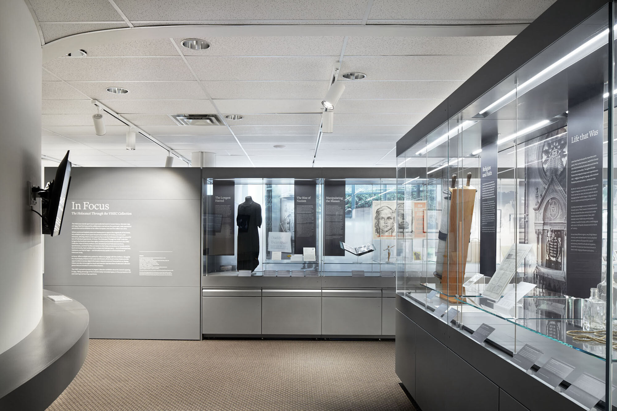 https://archello.com/story/133811/attachments/photos-videos/7 photo_credit Martin Tessler