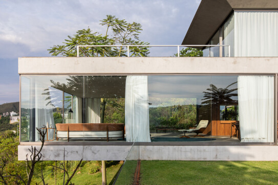 Brasil House / Play Arquitetura