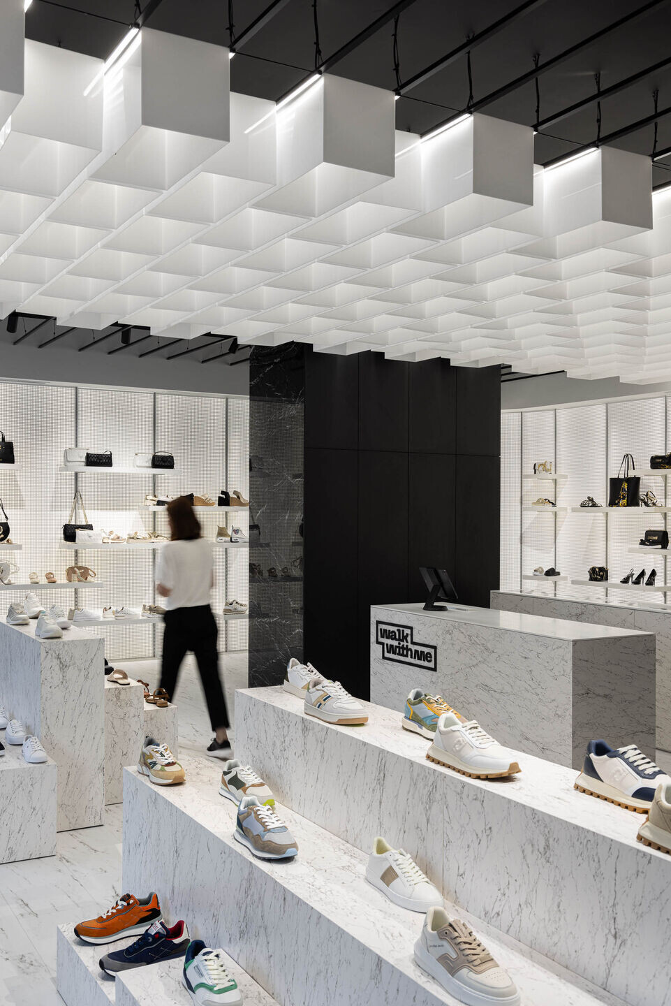 https://archello.com/story/133853/attachments/photos-videos/13 photo_credit Ivo Tavares Studio