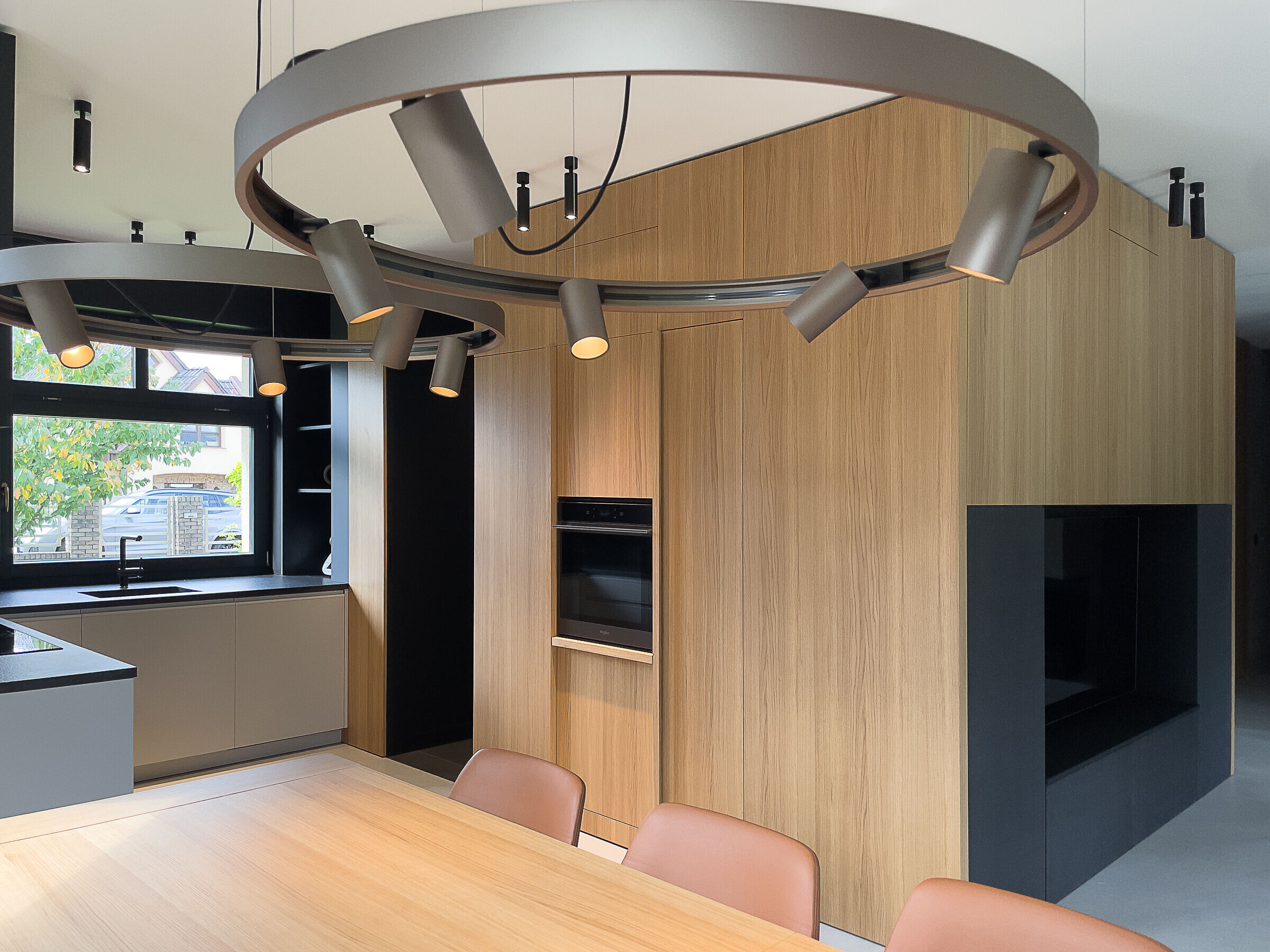 https://archello.com/story/133969/attachments/photos-videos/4