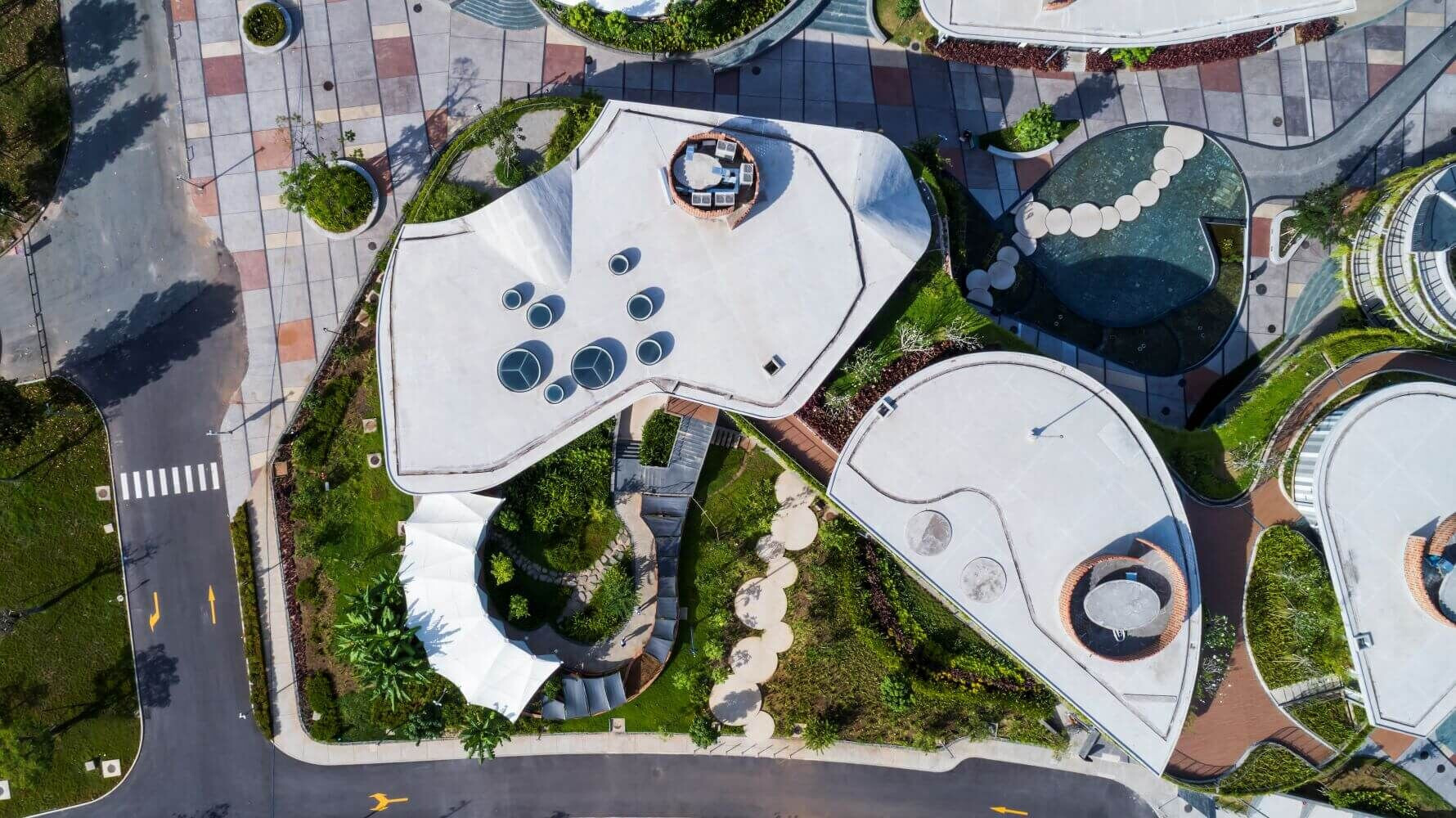 https://archello.com/story/134055/attachments/photos-videos/2 photo_credit Hiroyuki Oki