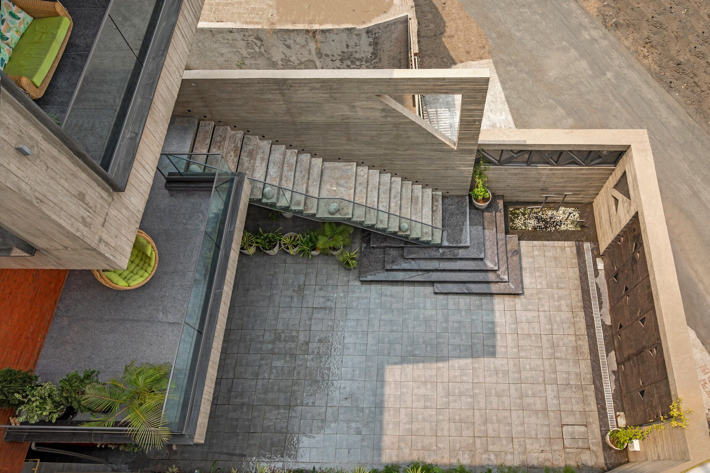 https://archello.com/story/134122/attachments/photos-videos/5 photo_credit Tejas Shah Photography