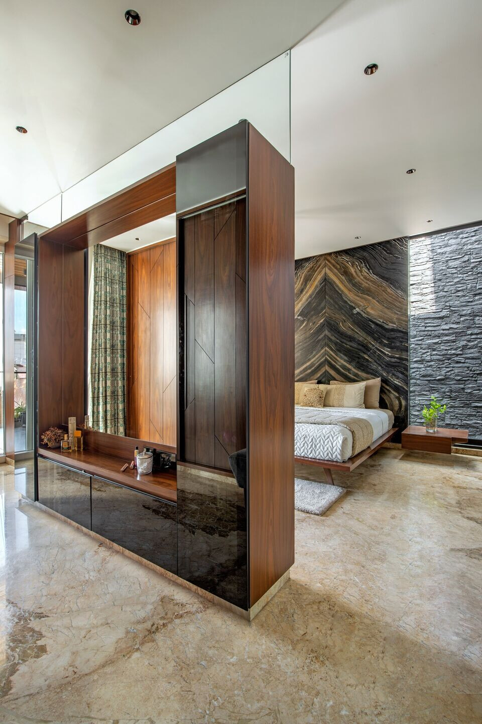 https://archello.com/story/134122/attachments/photos-videos/17 photo_credit Tejas Shah Photography