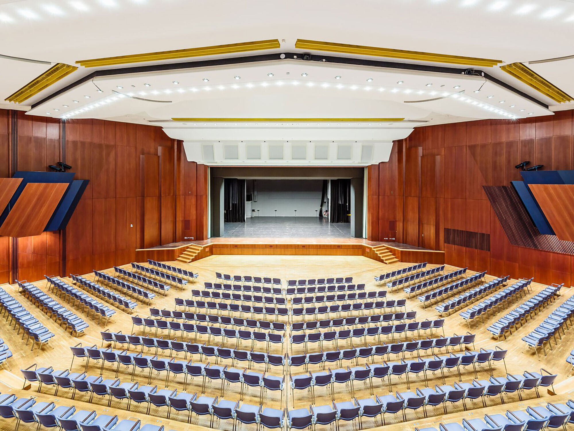 https://archello.com/story/134145/attachments/photos-videos/5 photo_credit Martin Maier