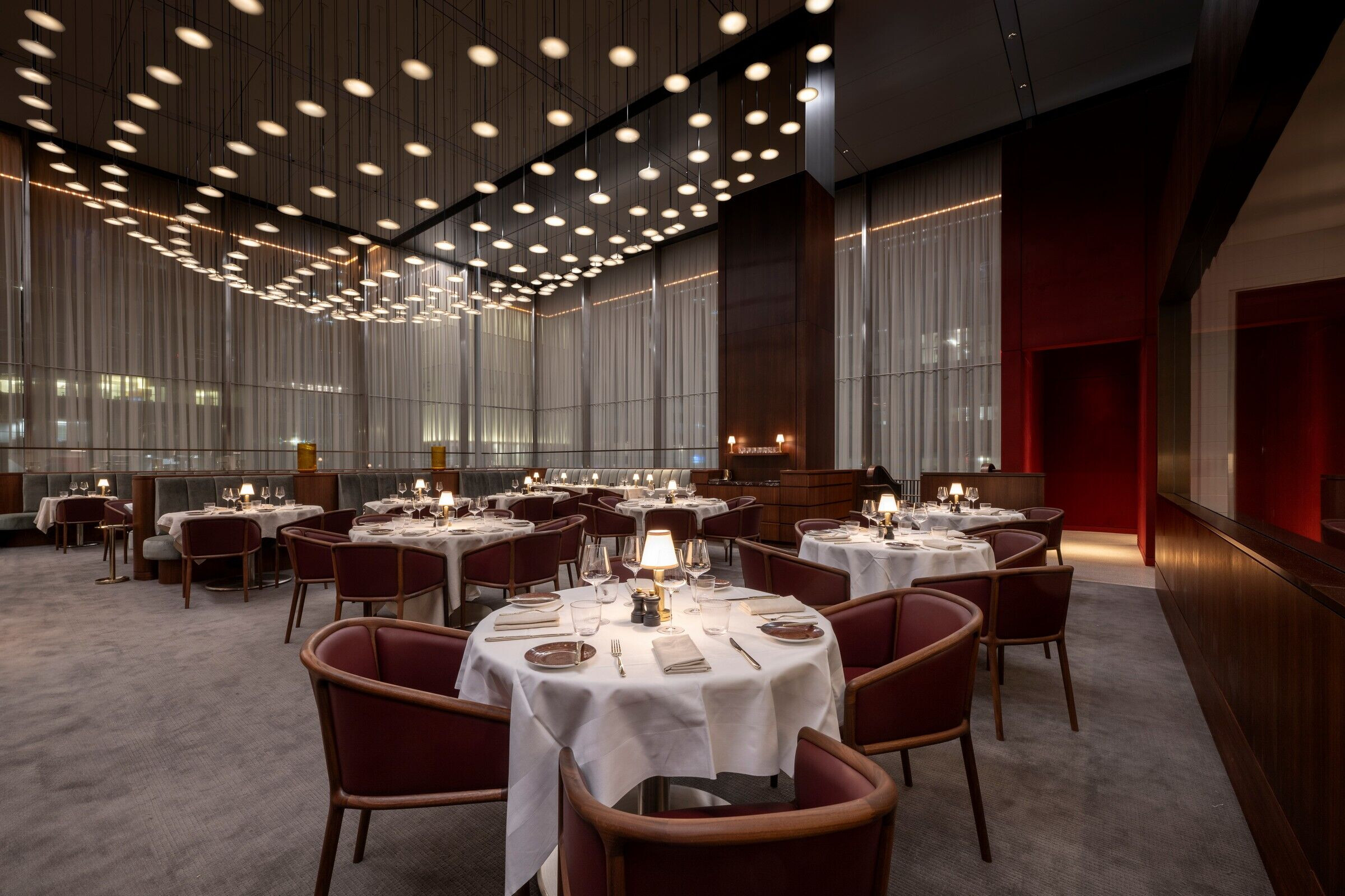 https://archello.com/story/134121/attachments/photos-videos/6 photo_credit Nigel Young / Foster + Partners