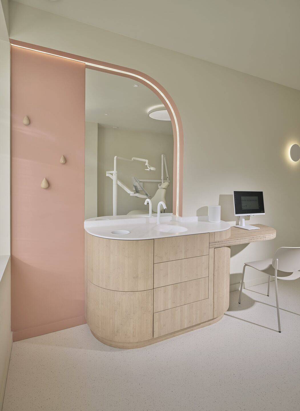 https://archello.com/story/134228/attachments/photos-videos/7 photo_credit DOKA concepts