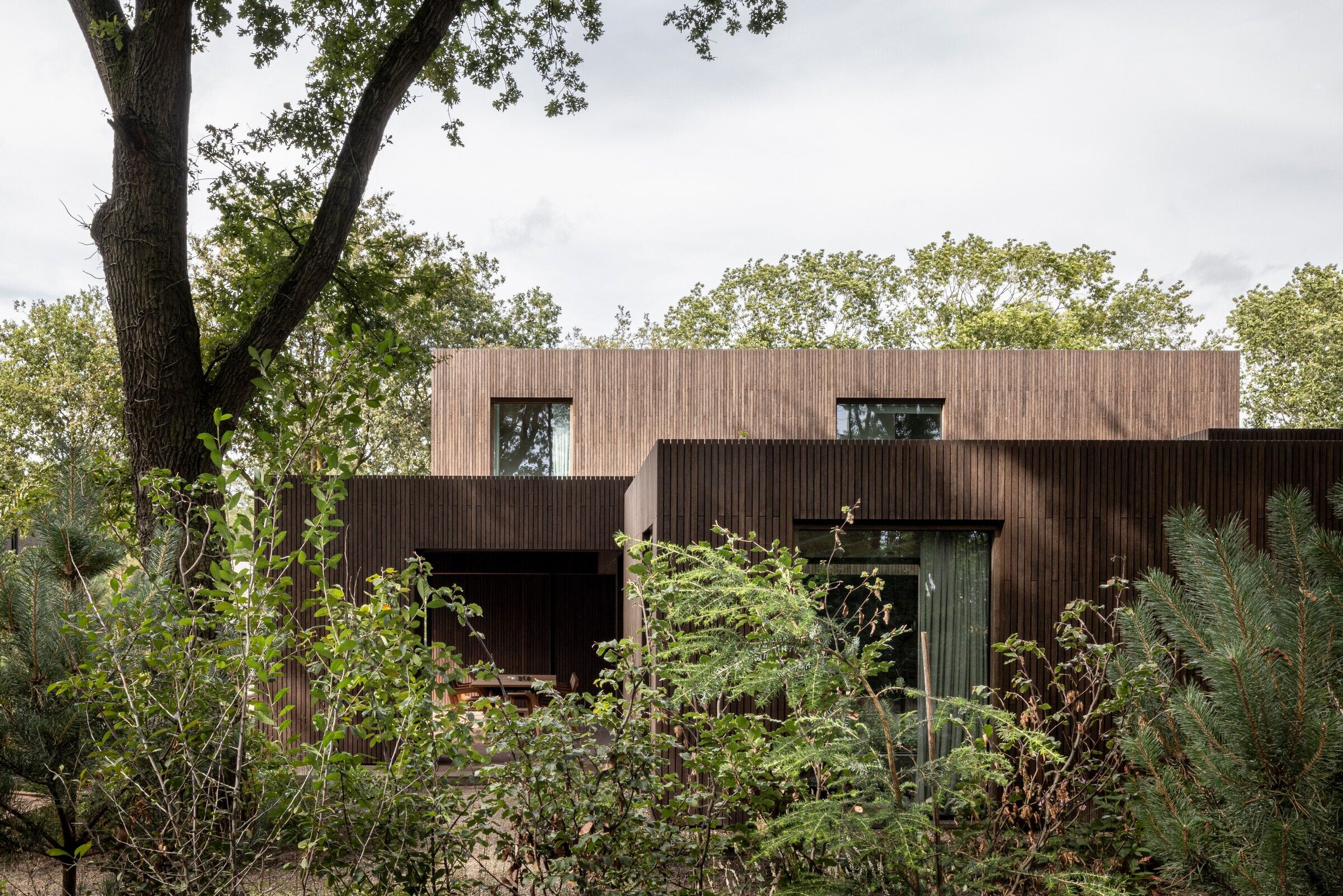 https://archello.com/story/134232/attachments/photos-videos/5 photo_credit Tim Van de Velde
