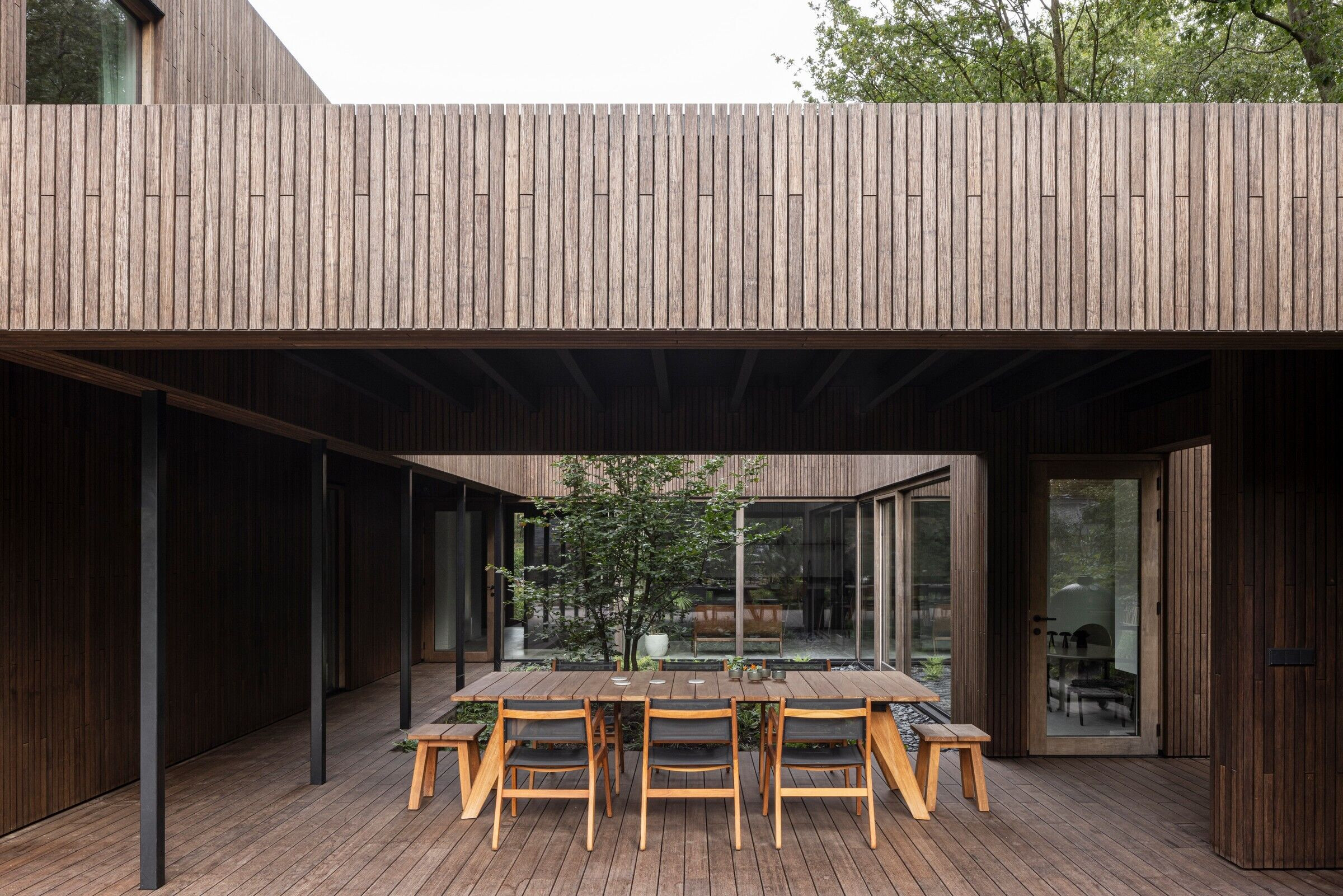 https://archello.com/story/134232/attachments/photos-videos/13 photo_credit Tim Van de Velde