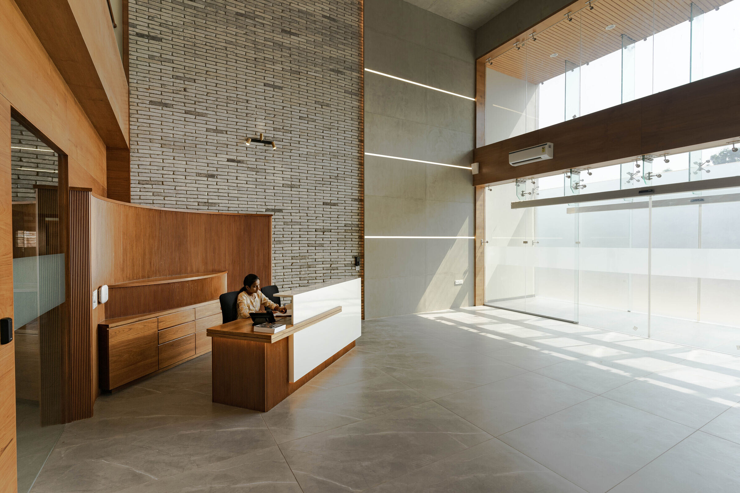 https://archello.com/story/134222/attachments/photos-videos/10