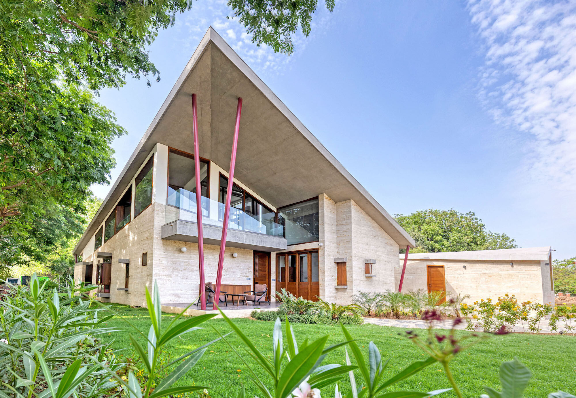 https://archello.com/story/134313/attachments/photos-videos/3 photo_credit Rahul Zota