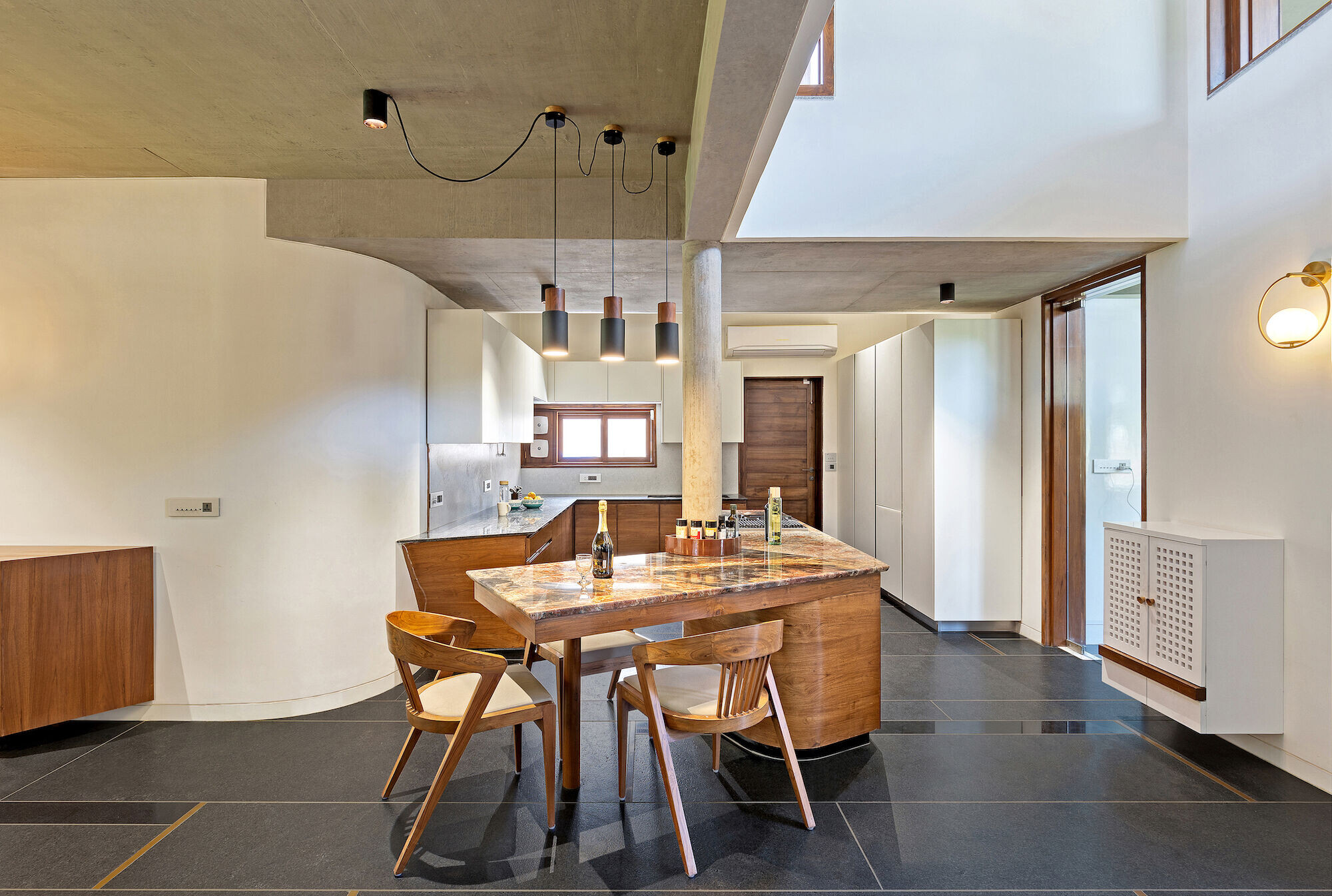 https://archello.com/story/134313/attachments/photos-videos/8 photo_credit Rahul Zota