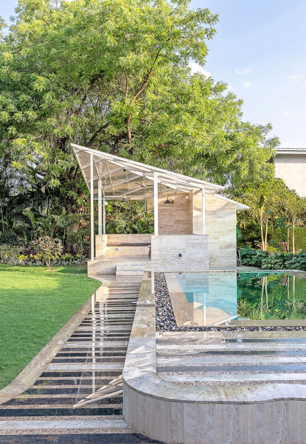 https://archello.com/story/134313/attachments/photos-videos/17 photo_credit Rahul Zota