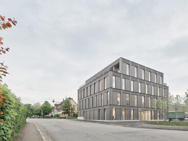 VON M completes a low-tech, sustainable office building in Tübingen