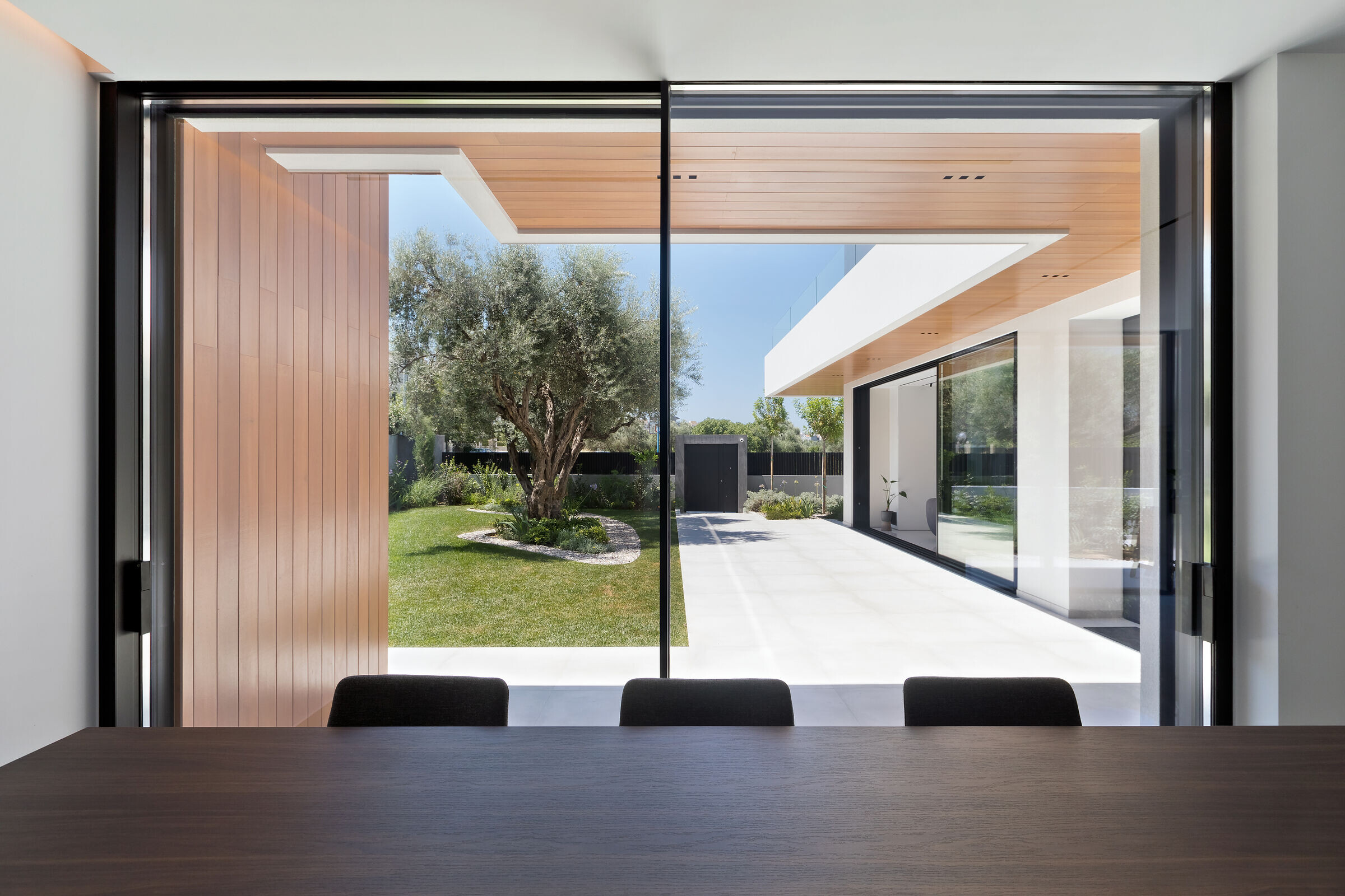 https://archello.com/story/134434/attachments/photos-videos/9