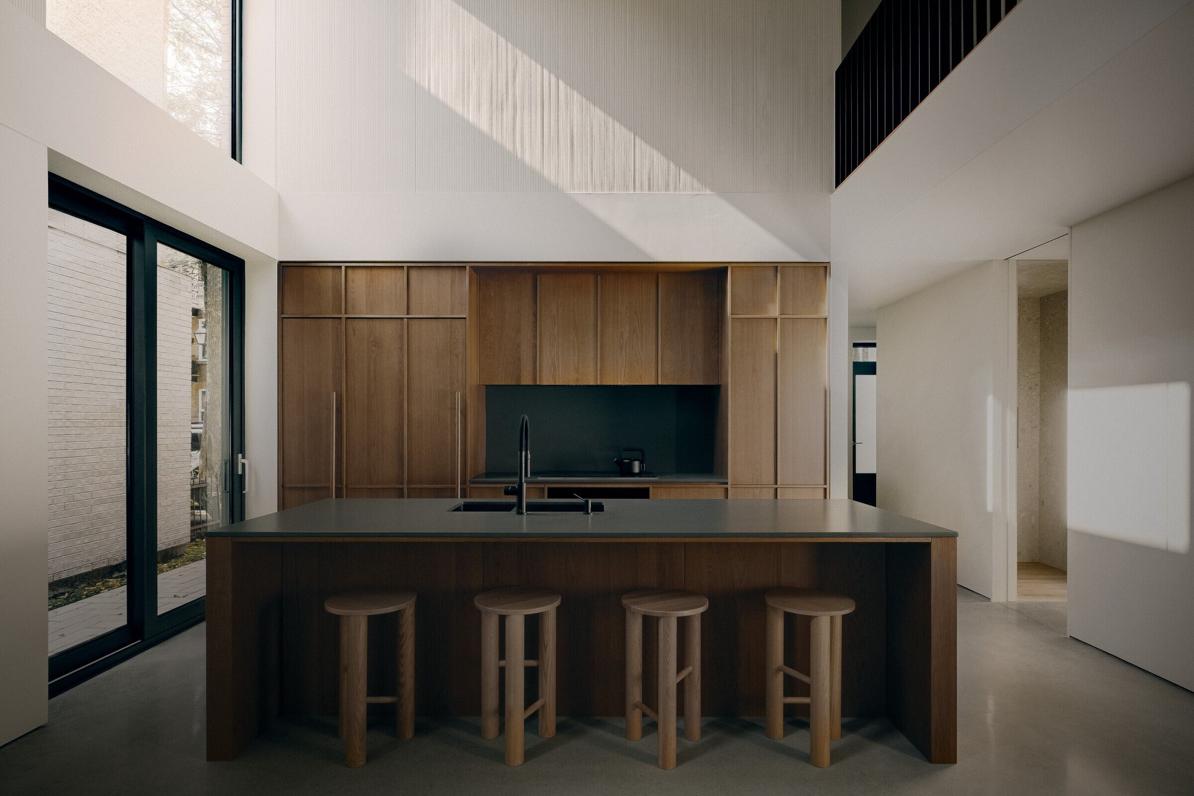 https://archello.com/story/134748/attachments/photos-videos/9 photo_credit Félix Michaud