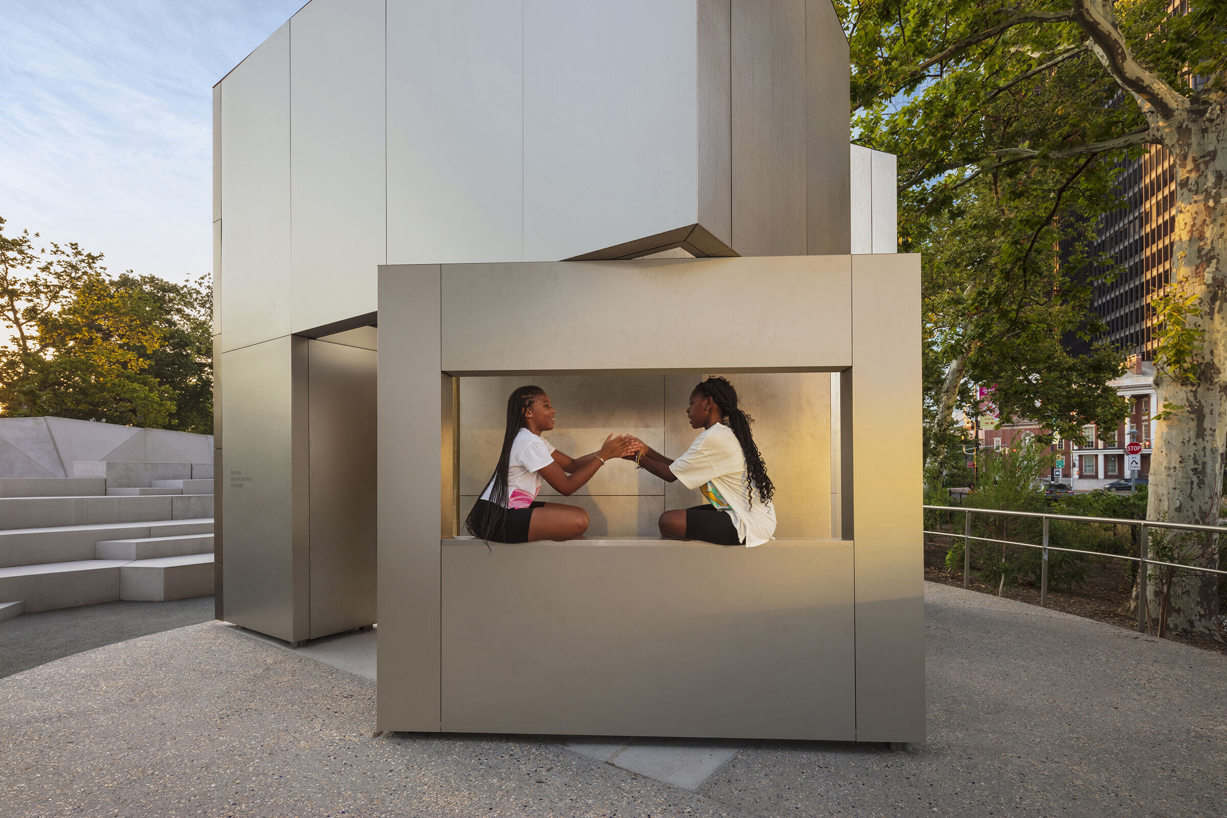 https://archello.com/story/134888/attachments/photos-videos/7 photo_credit Sahar Coston-Hardy /Esto