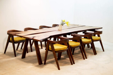 Vortex Venti Dining Table in Rosewood Vortex Venti Dining Table in Rosewood