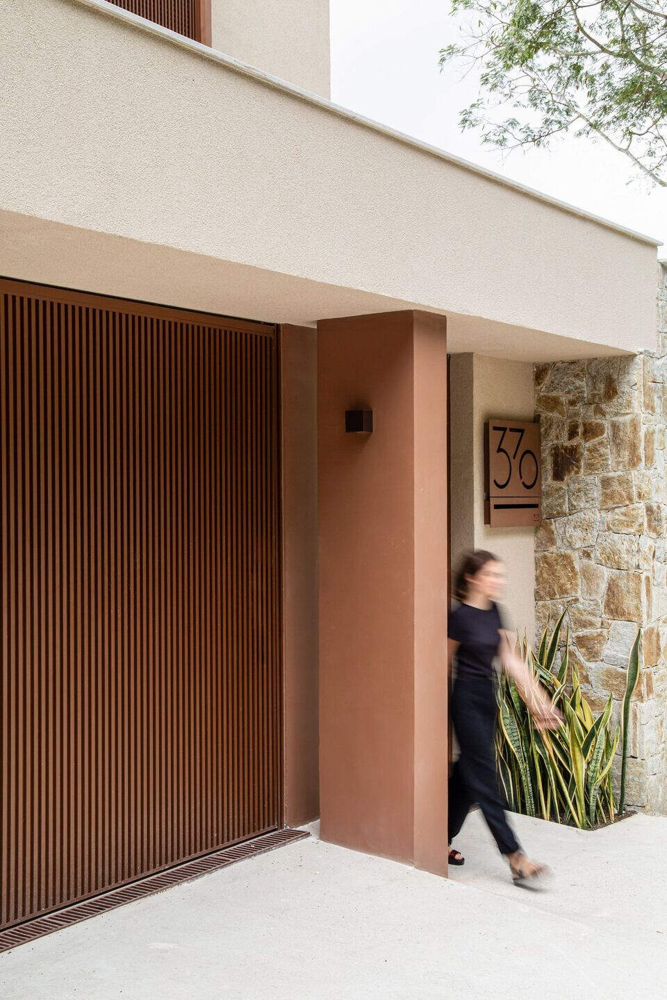 https://archello.com/story/134912/attachments/photos-videos/3 photo_credit Dani Leite