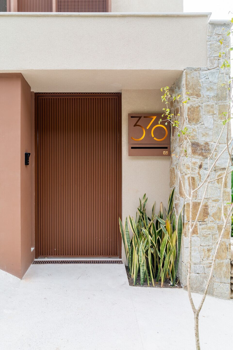 https://archello.com/story/134912/attachments/photos-videos/4 photo_credit Dani Leite