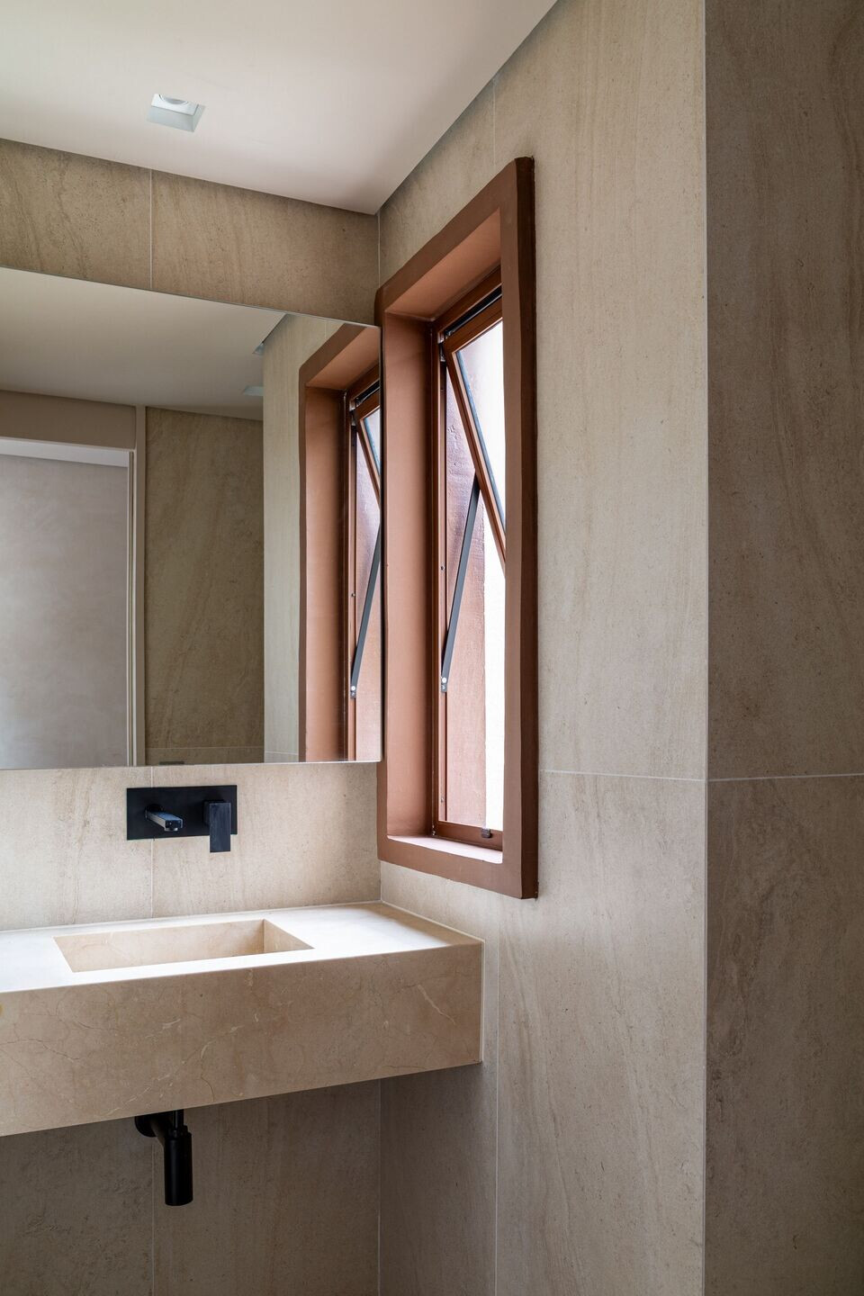 https://archello.com/story/134912/attachments/photos-videos/9 photo_credit Dani Leite