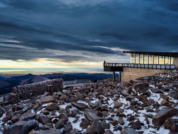 Pikes Peak Summit Visitor Center takes a world-class visitor experience to new altitudes