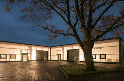 Translucent coworking space for the skilled trades