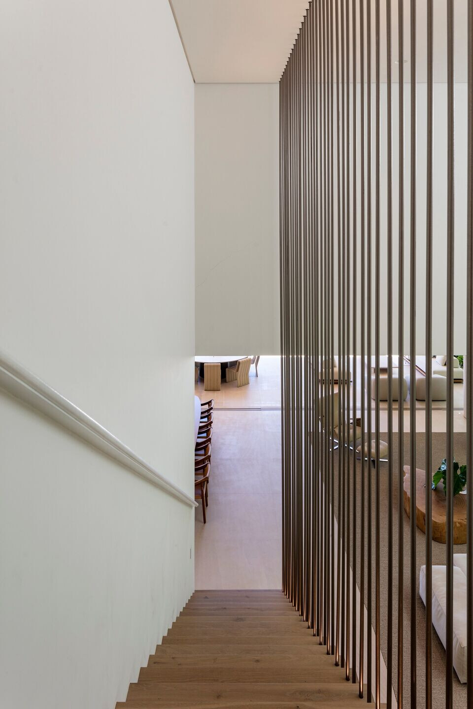 https://archello.com/story/135094/attachments/photos-videos/4 photo_credit Leonardo Finotti