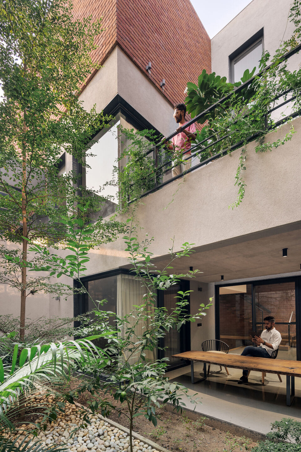https://archello.com/story/135110/attachments/photos-videos/8 photo_credit © Purnesh Dev Nikhanj