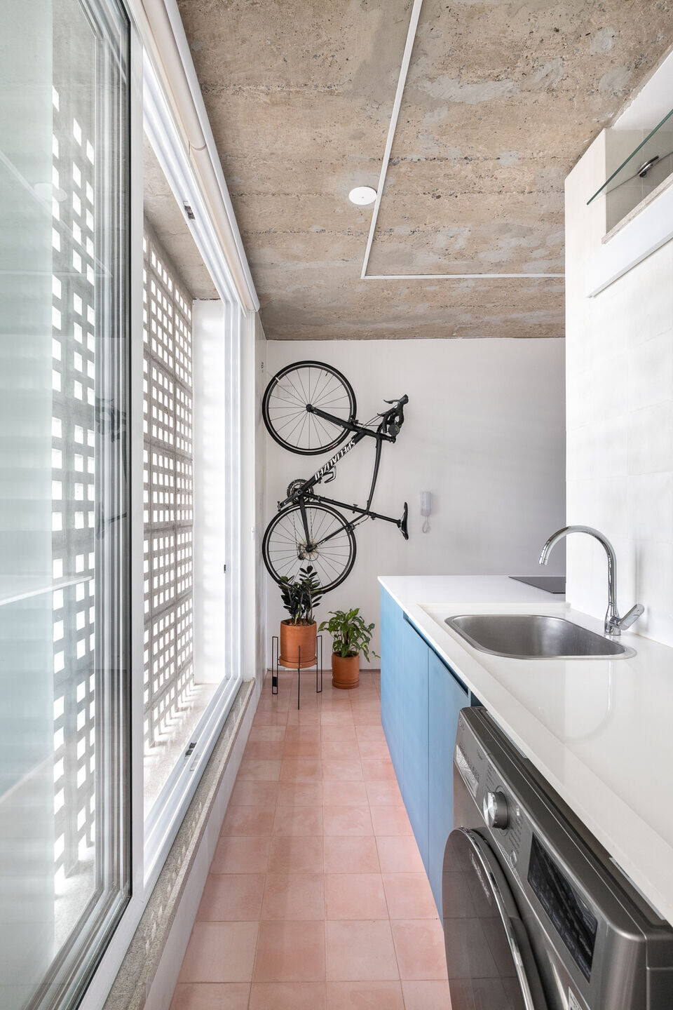 https://archello.com/story/135228/attachments/photos-videos/17 photo_credit Julia Tótoli