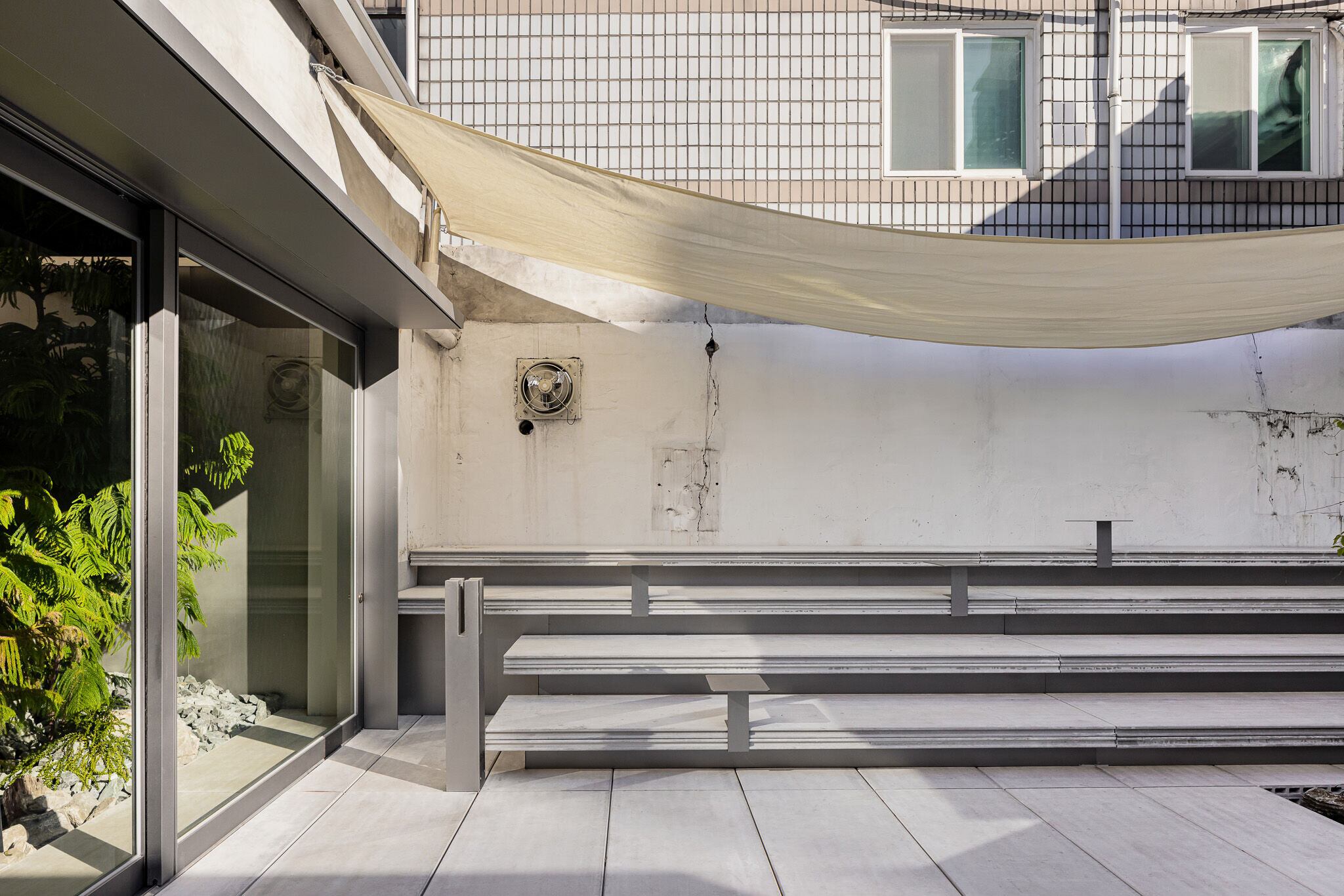 https://archello.com/story/135182/attachments/photos-videos/4