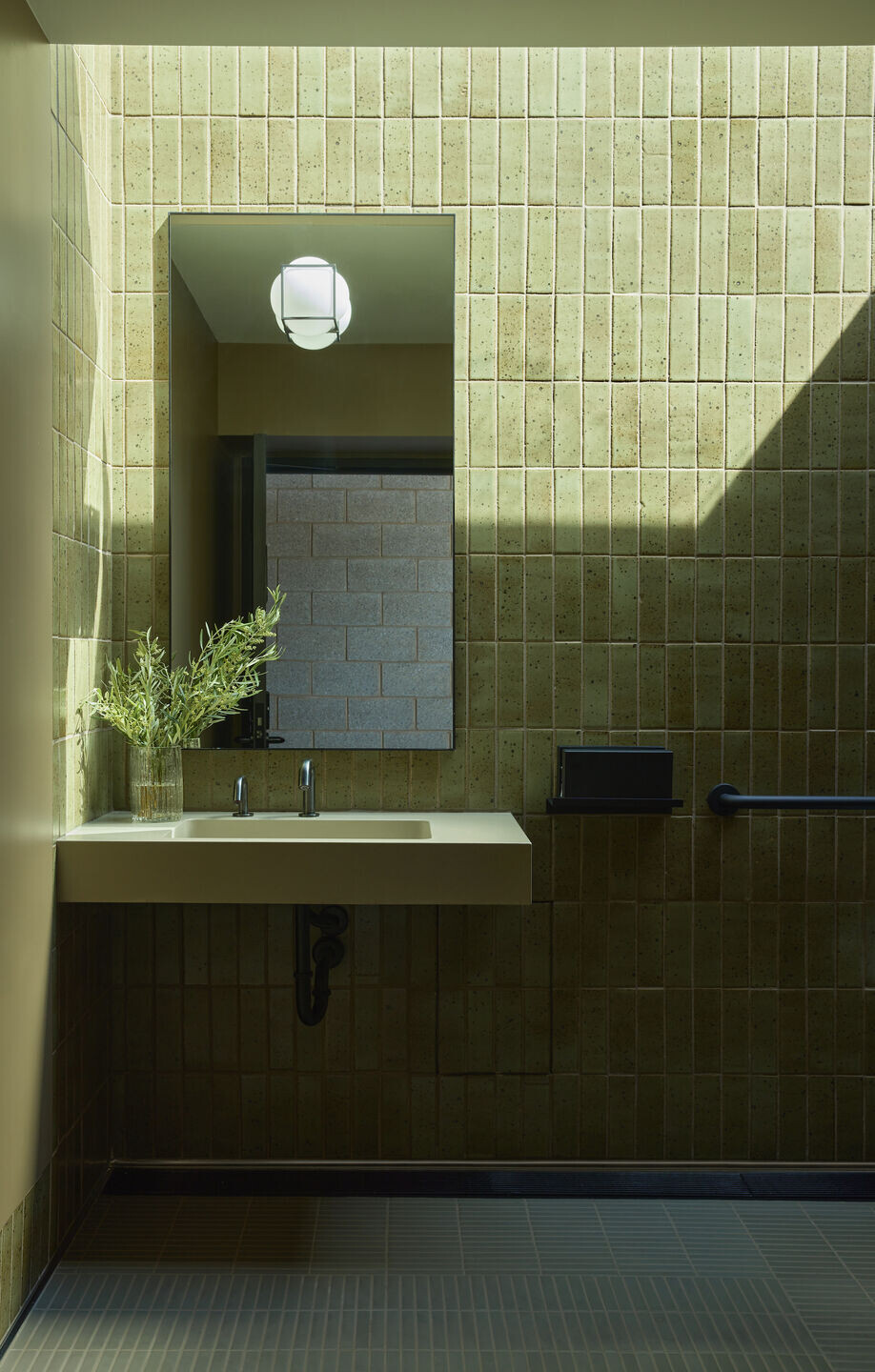 https://archello.com/story/135272/attachments/photos-videos/19 photo_credit Yoshihiro Makino