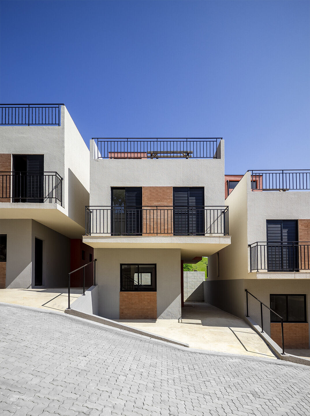 https://archello.com/story/135316/attachments/photos-videos/5 photo_credit Studio Gui Uemura