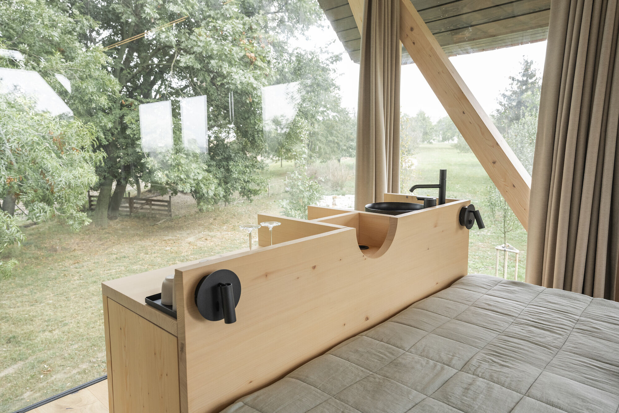 https://archello.com/story/135354/attachments/photos-videos/35 photo_credit Jakub Hrab