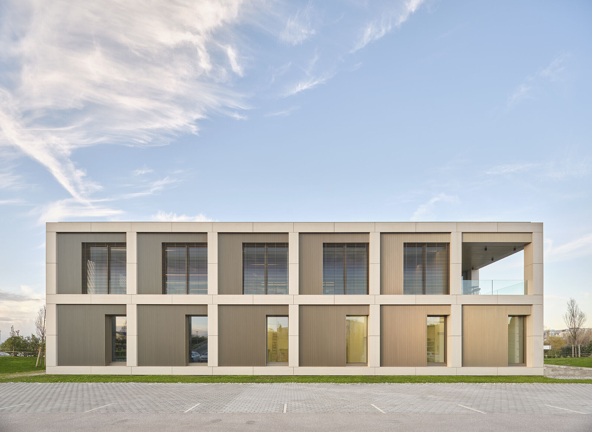 https://archello.com/story/135499/attachments/photos-videos/8 photo_credit José Hevia