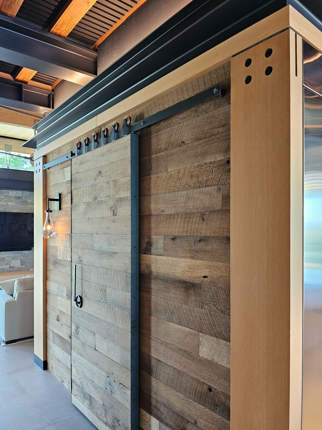 https://archello.com/story/135366/attachments/photos-videos/10 photo_credit Tim Bjella