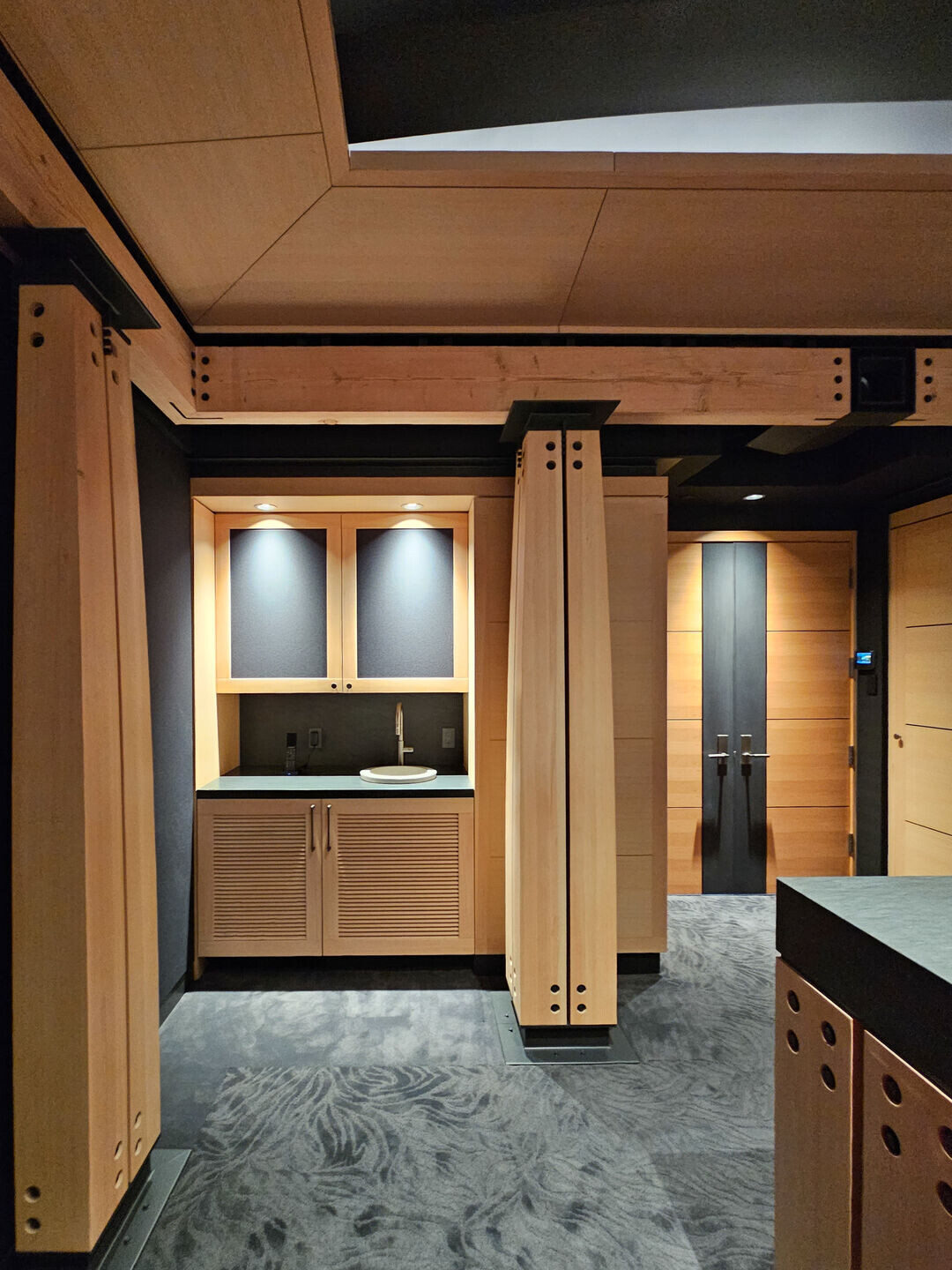https://archello.com/story/135366/attachments/photos-videos/59 photo_credit Tim Bjella