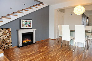 Europa Suite - Electric Fireplace